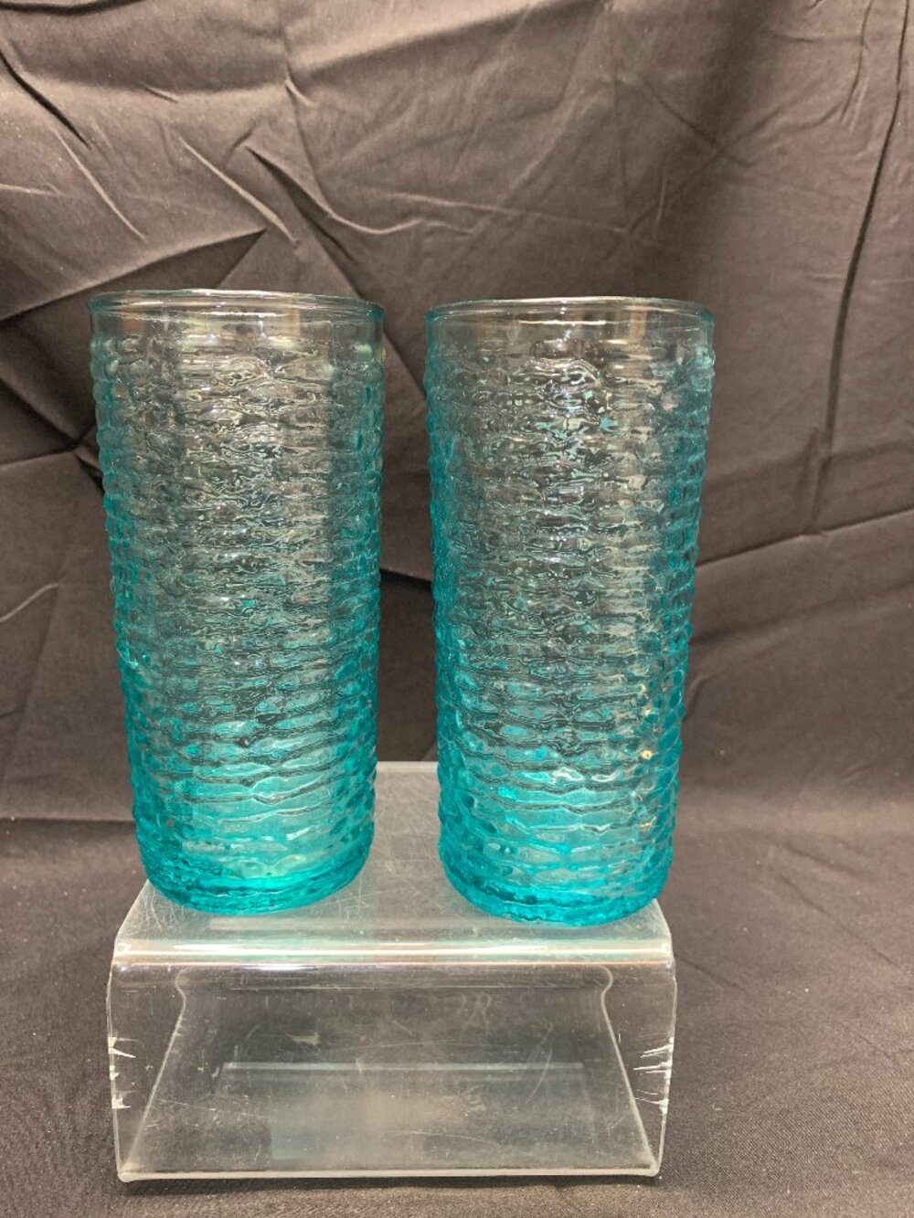 VTG 1960's Anchor Hosking Soreno Aquamarine Highball Glasses with Textured "Bark